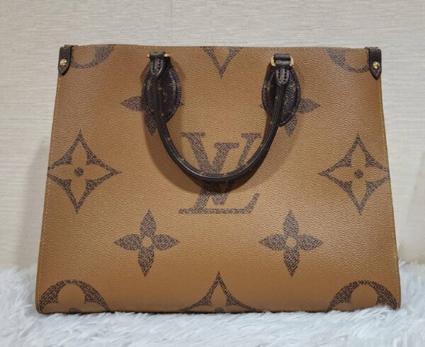Louis Vuitton OnTheGo
