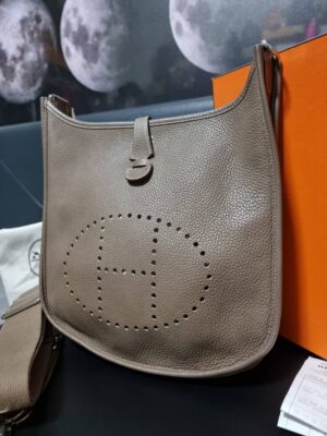 Hermes Evelyn pm clemence etoup stamp T