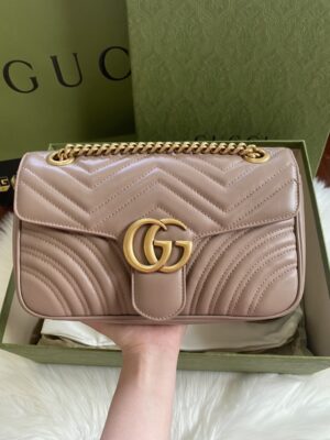 Gucci marmont 26 YR 21