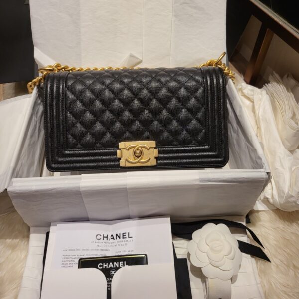 Chanel boy10 carver GHW. holo28 in black - Image 2