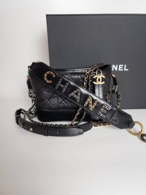 Chanel Gabrielle small size holo 29