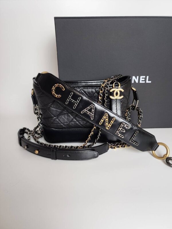 Chanel Gabrielle small size holo 29