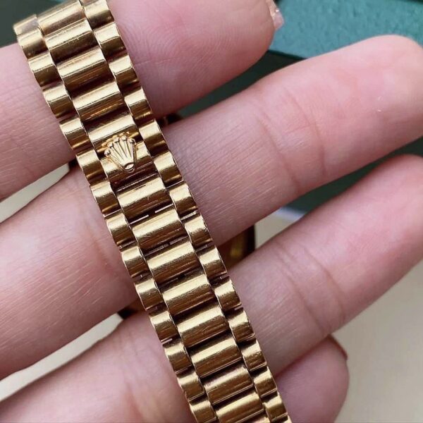 👑Used Rolex Datejust Lady 26mm. Full Gold - Image 3
