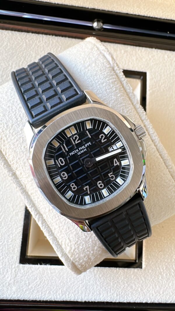 Used Patek Aquanaut 4960