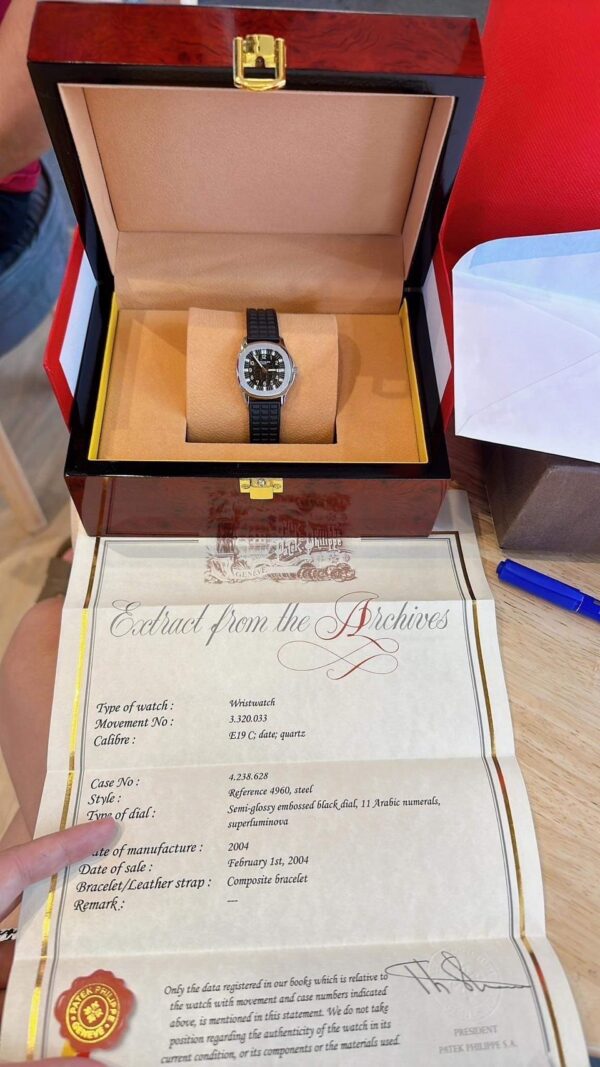 Used Patek Aquanaut 4960 - Image 3