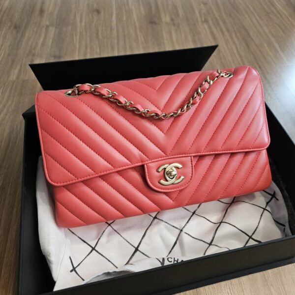 Like new Chanel Classic 10” holo 27