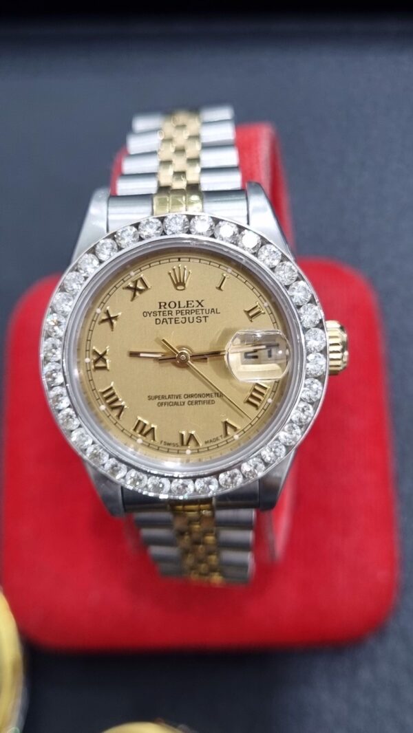 Used Rolex datejust Lady Size ✅หน้าทอง​ เลขโรมัน - Image 2