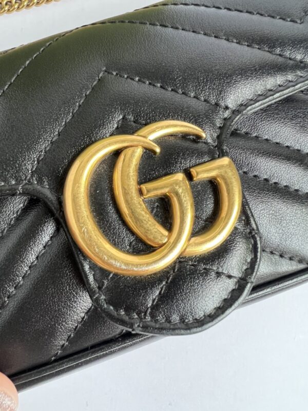 Used Very Good Condition Gucci y2022 Super Mini - Image 6