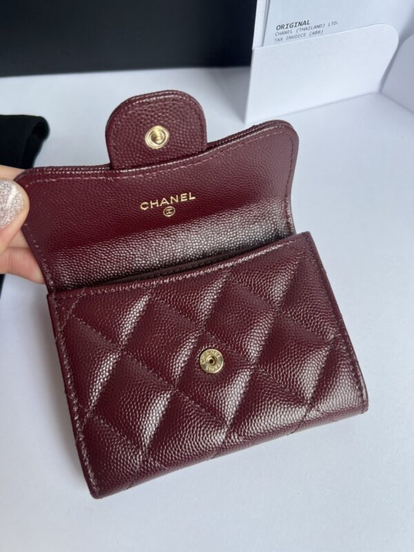 Used very good condition Chanel Card Holder size XL Holo 31 - Image 2