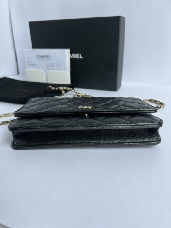 Used very good condition Chanel WOC 22p - Image 4