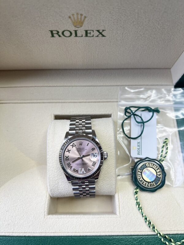Like New Rolex Datejust 31 mm. - Image 4