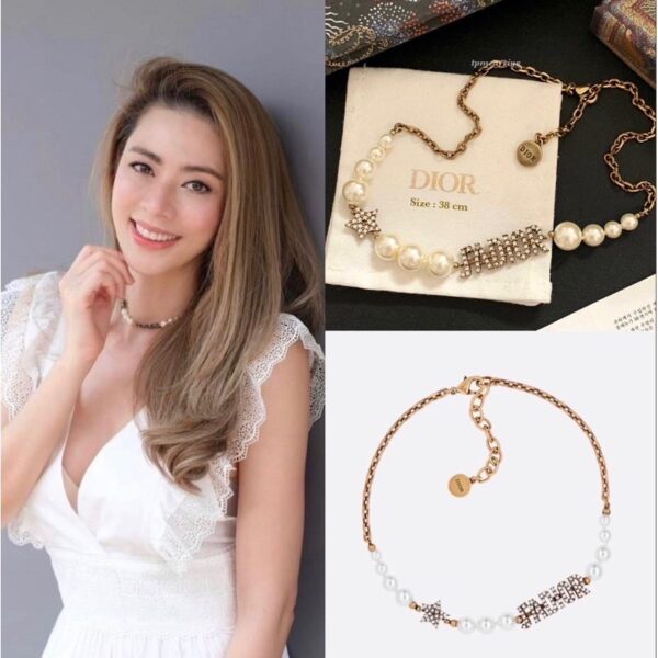 Like super new Dior necklace