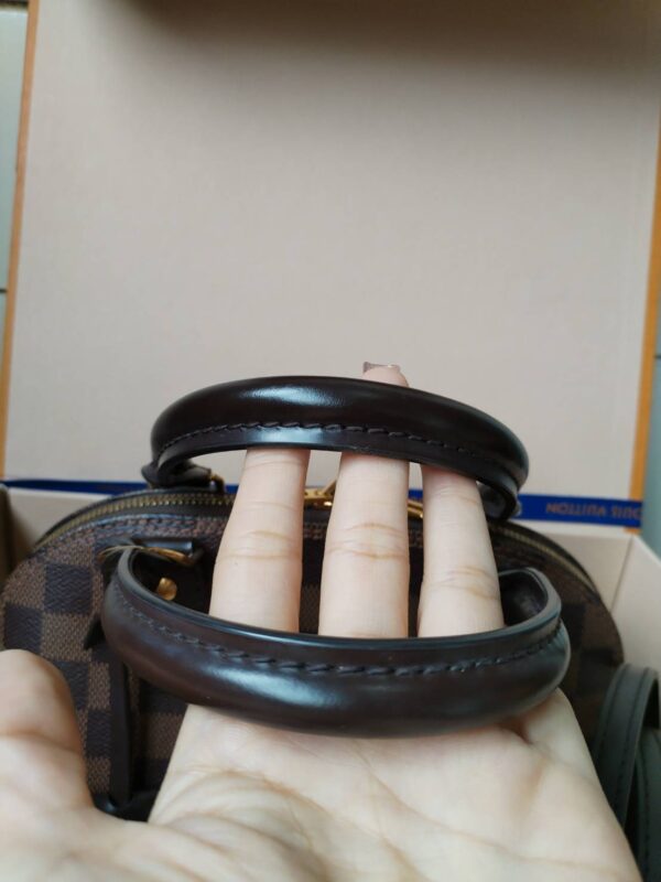 Louis Vuitton Alma BB - Image 4