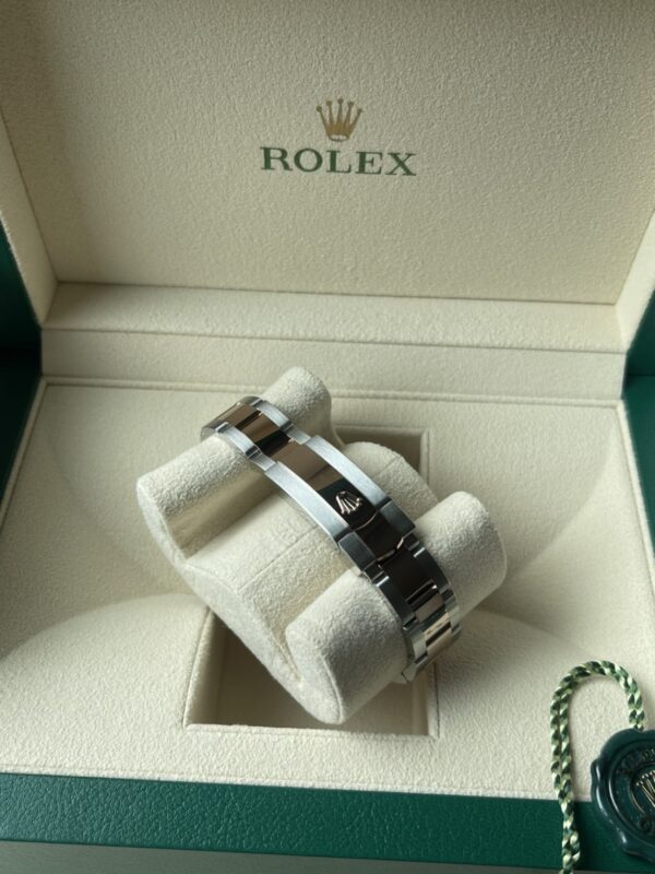 New Rolex Datejust 31 mm. Choc Dial Rose Gold - Image 3