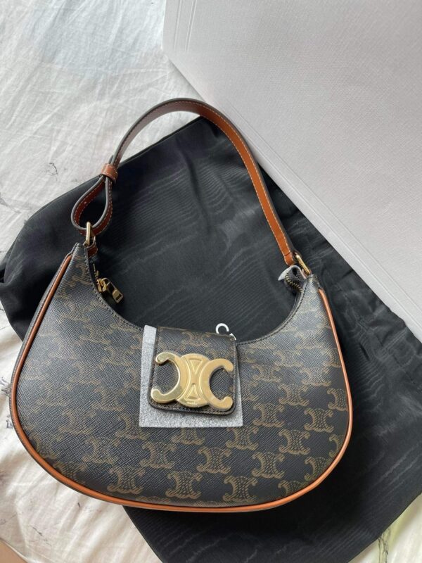 New CELINE AVA Triomphe - Image 4