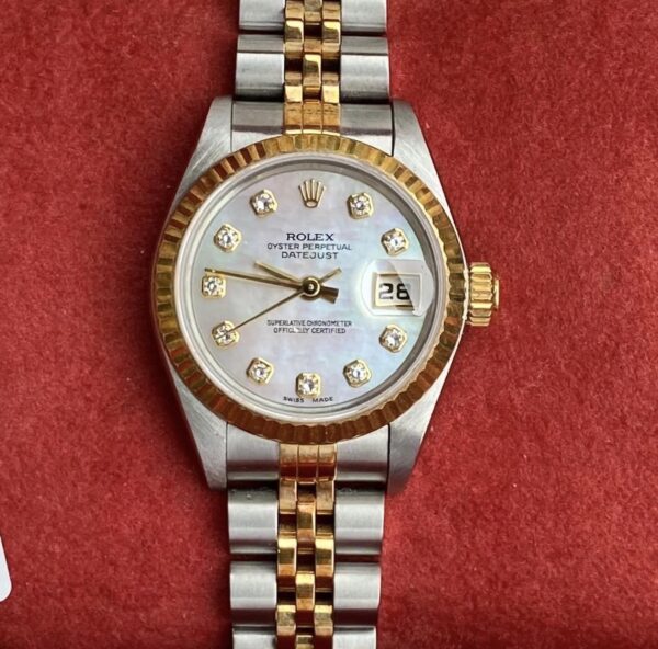 Used Rolex Datejust Ladysize26mm. ✅ series T ปี 1997 ✅หน้ามุก หลักเพชรเบ้าใหญ่