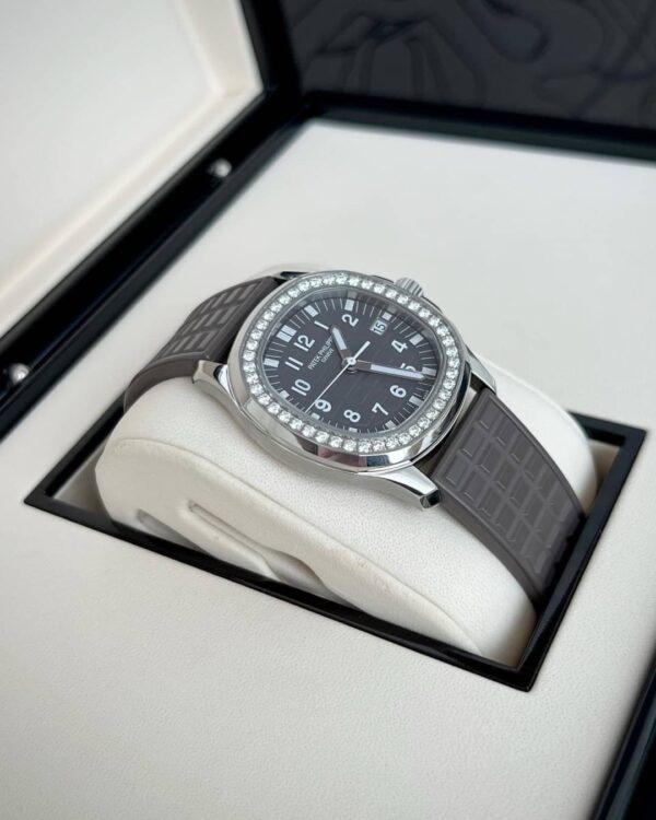 Used Patek Philippe 5067A - 023 สี Etoupe ปี2017 - Image 3