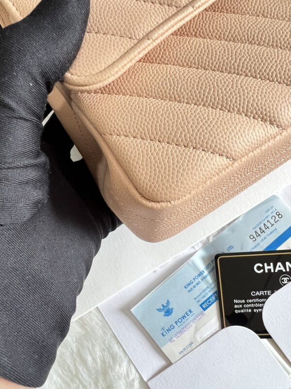 Rare ❗️very like new Chanel classic holo27 Beige Care Lghw - Image 4
