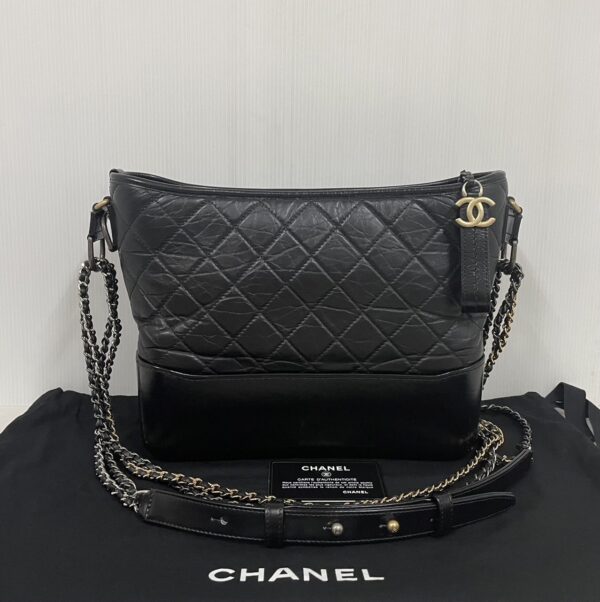 Chanel Gabrielle medium holo24
