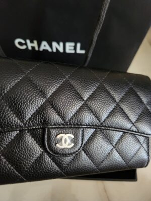 New CC sarah long wallet shw holo 31