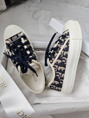 Used Like New Dior Sneaker z.34.5