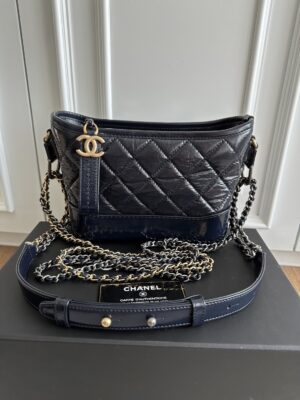 Like new Chanel Gabrielle small holo 30 สี Navy (น้ำเงินเข้ม)