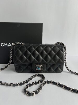 Used very good condition chanel mini 8 caviar hl24 shw