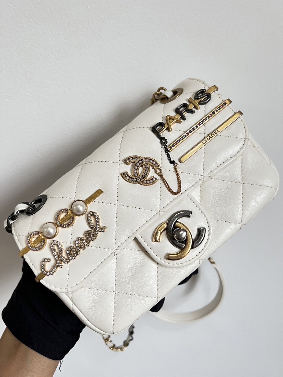 Chanel Mini 7
