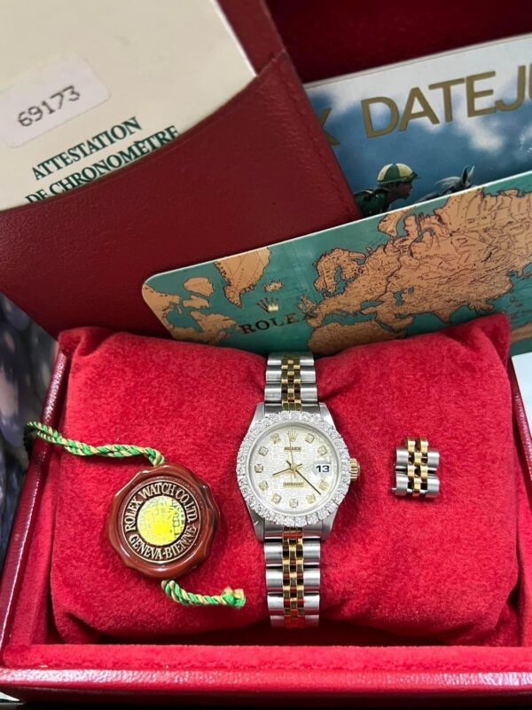 👑Used Rolex Datejust Ladysize 26 mm.Ref:69173 ✅หน้าคอมเงินหลักเพชร - Image 5