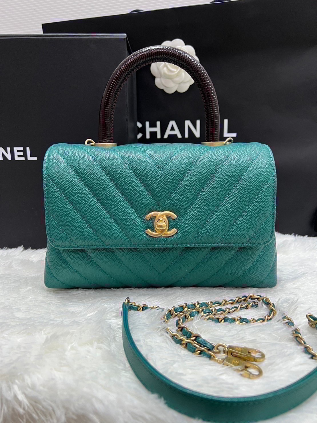 Chanel Coco 9.5