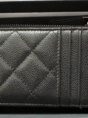 พร้อมส่ง new Chanel zippy card wallet lghw