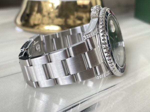 Rolex Explorer ii เข็มแดง Series D (ปี2004-2005) - Image 3