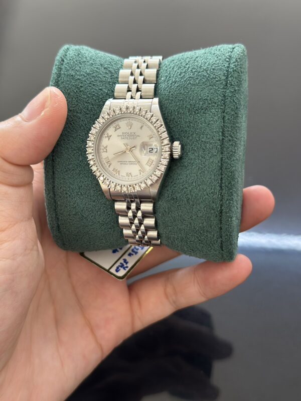Used Rolex datejust Lady Size 26 mm. ✅Series A ปี2000 ✅หน้าเงิน หลักโรมัน - Image 3