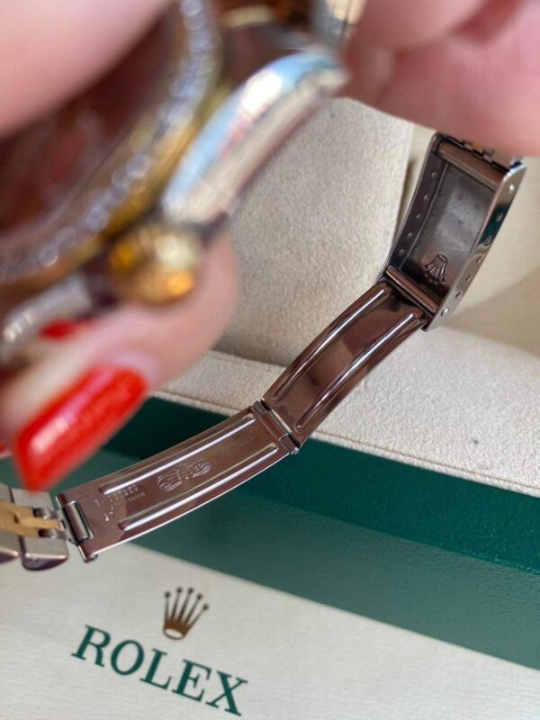 Used Rolex datejust Lady Size 26 mm. ✅หน้าทองปรอท ขีด - Image 4