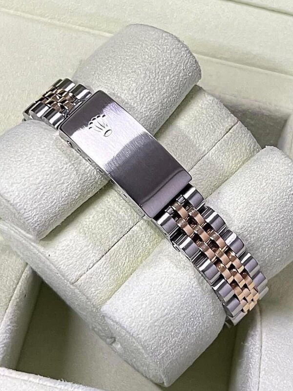 Used Rolex Datejust Lady 26 mm. ✅หน้าปัดดำ หลักเพชร - Image 5