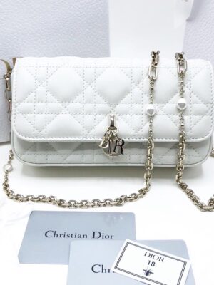 very like new DIOR Pouch 7.5′ ปี 2022
